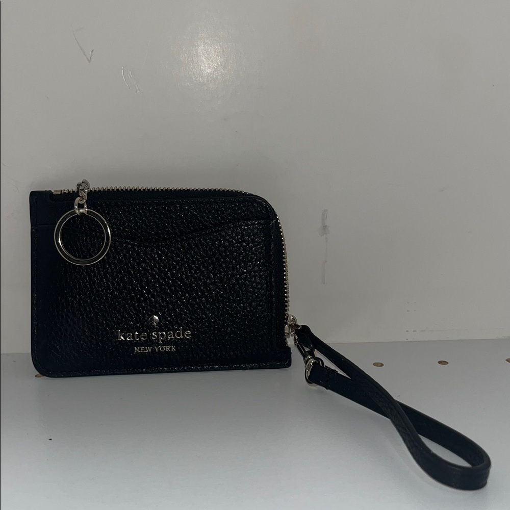 kate spade black pebbled leather wristlet card case with keyring